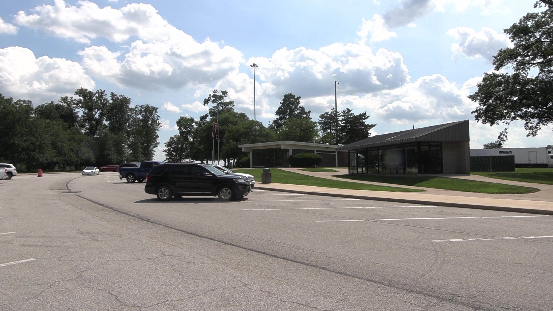 I-75 rest areas near Wapakoneta to close for reconstruction